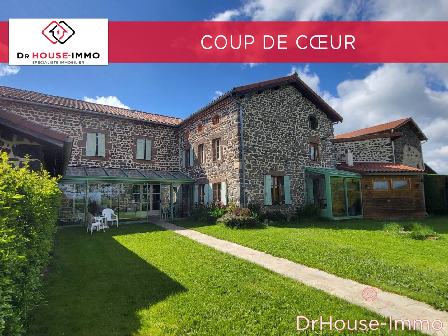 Photo 1 : Vente Maison 10 pièces Loudes 236 m²