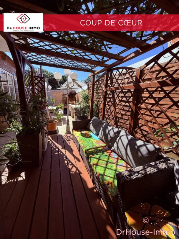 Photo 3 : Vente Maison 9 pièces Petite-Île 217 m²