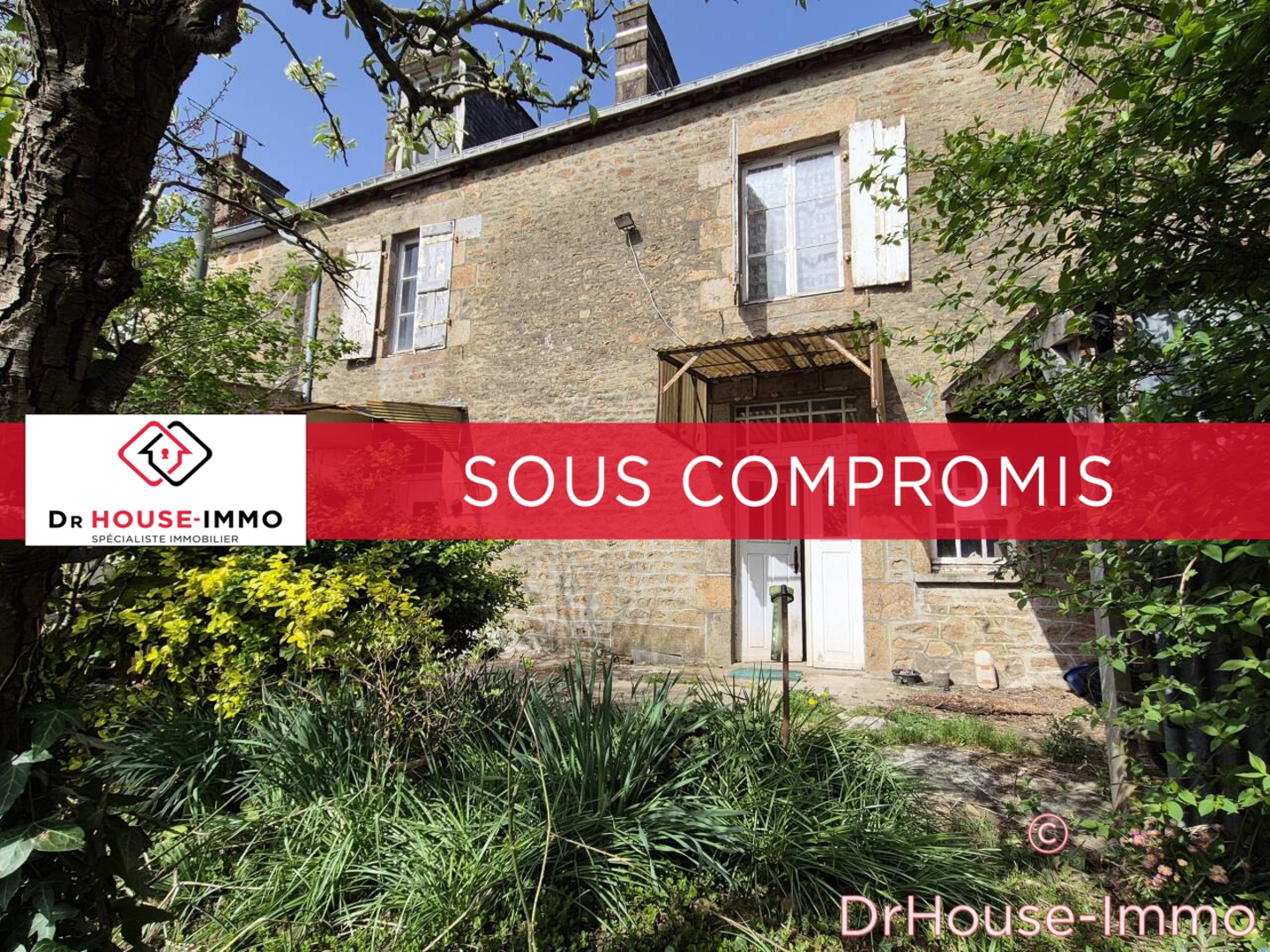 Photo 1 : Vente Maison 6 pièces Gorron 87 m²