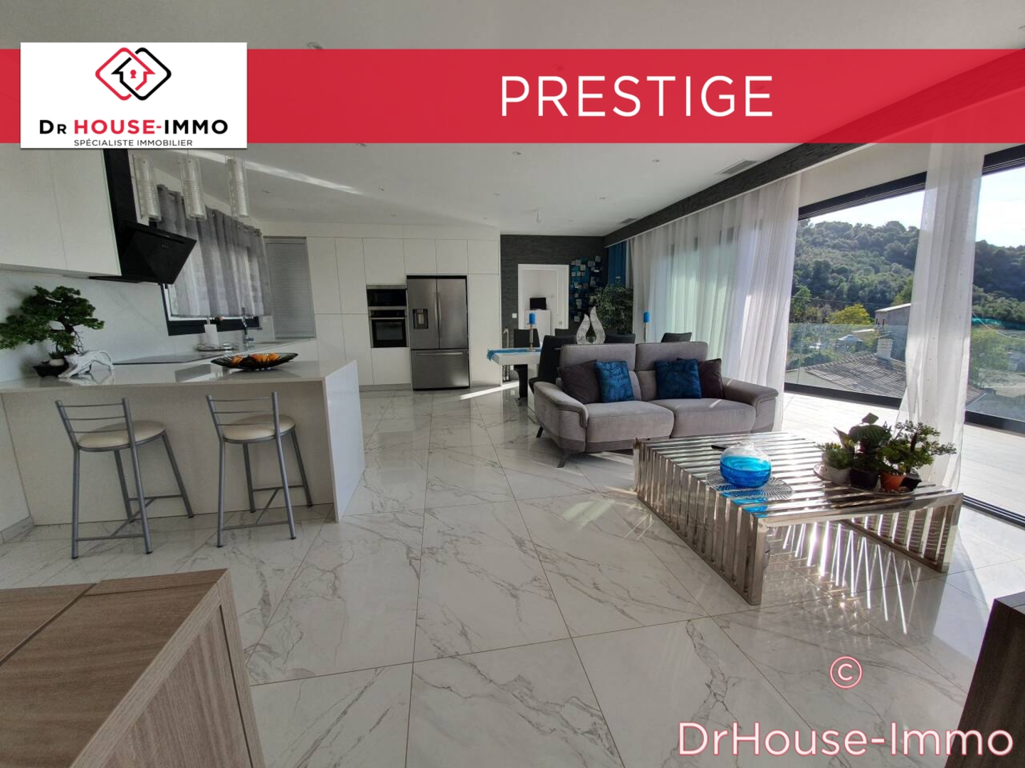 Photo 1 : Vente Maison 5 pièces Bastelicaccia 158 m²