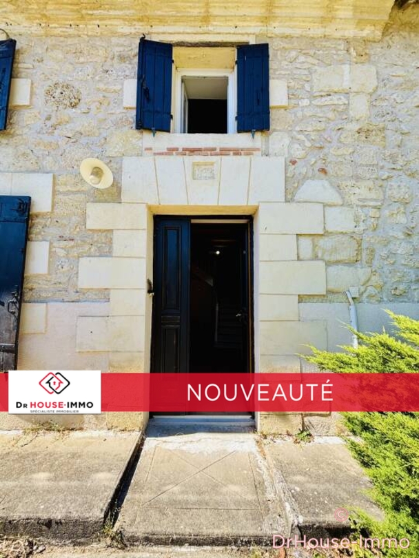 Photo 1 : Vente Maison 7 pièces Montpeyroux 212 m²