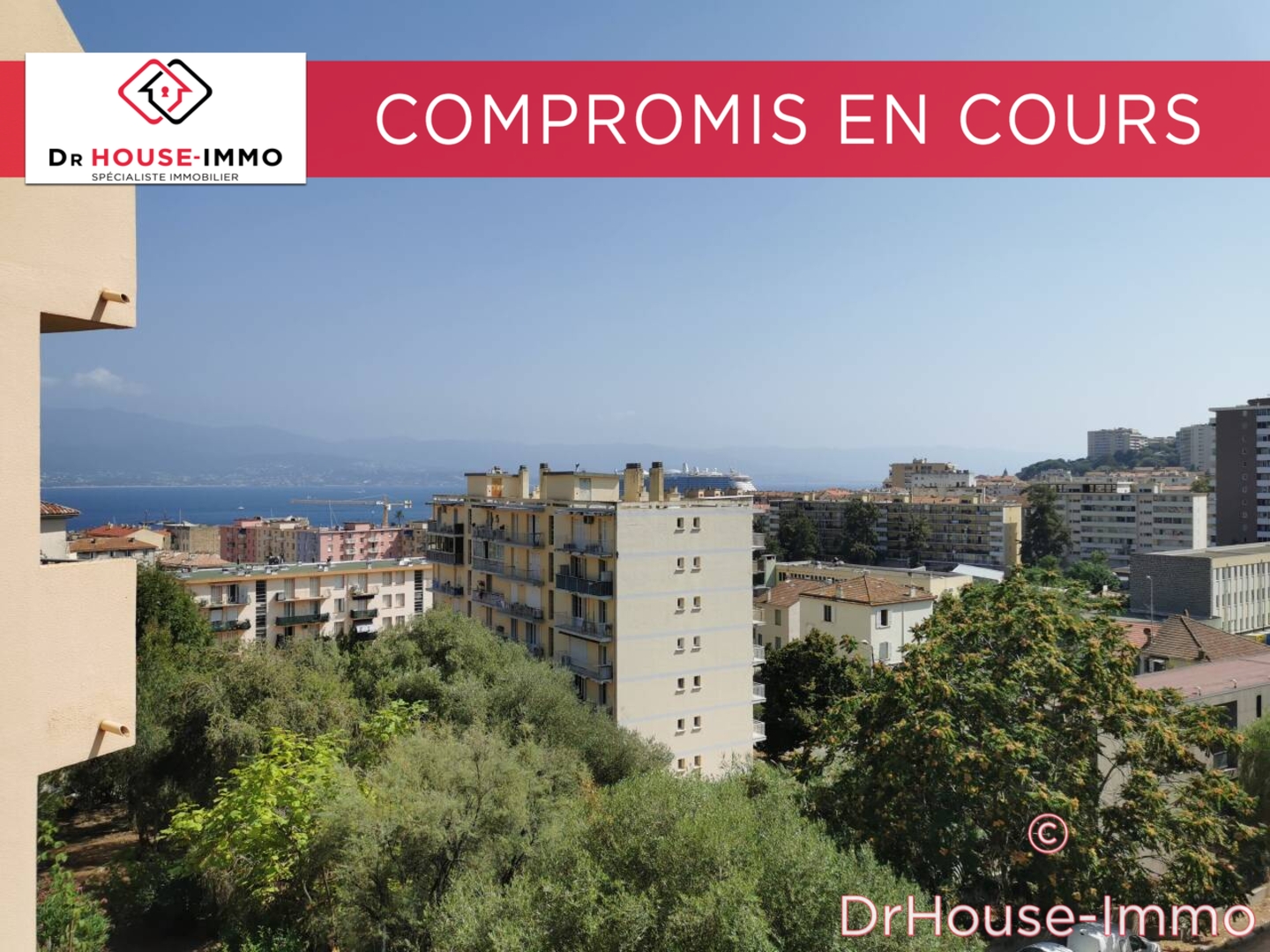 Photo 1 : Vente Appartement 3 pièces Ajaccio 70 m²