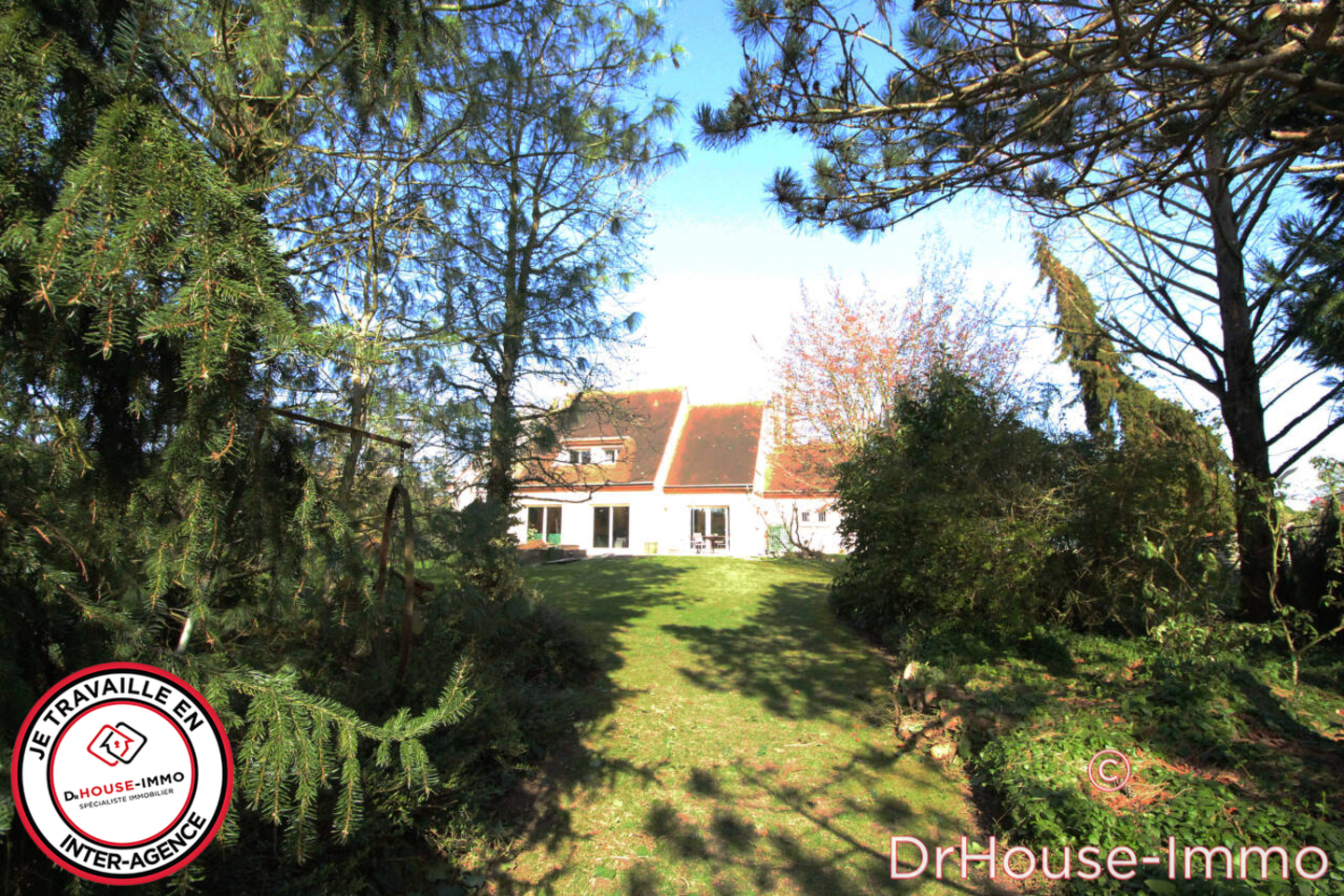 Photo 1 : Vente Maison 8 pièces Thoiry 225 m²