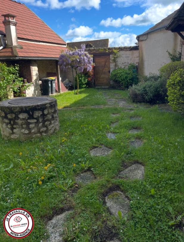 Photo 1 : Vente Maison 6 pièces Gironville 247 m²