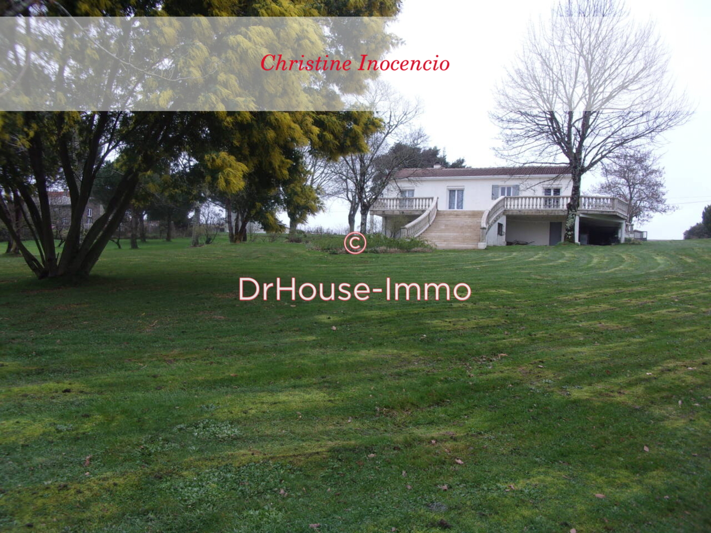Photo 1 : Vente Maison 4 pièces Mirambeau 160 m²