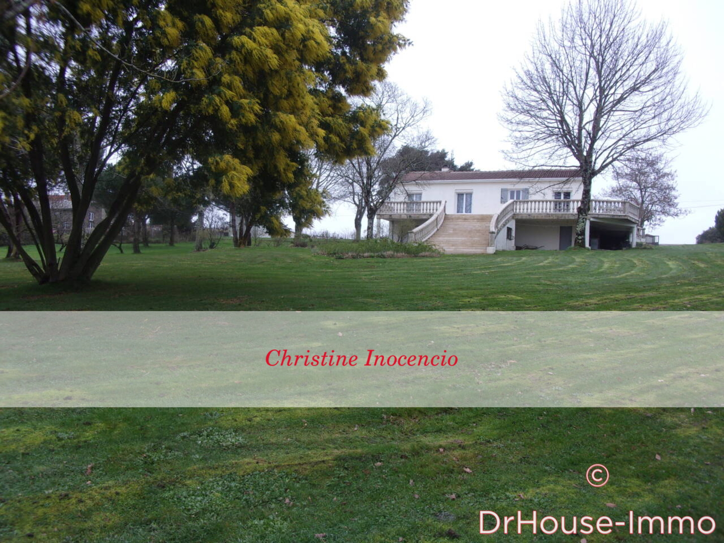 Photo 1 : Vente Maison 4 pièces Mirambeau 160 m²