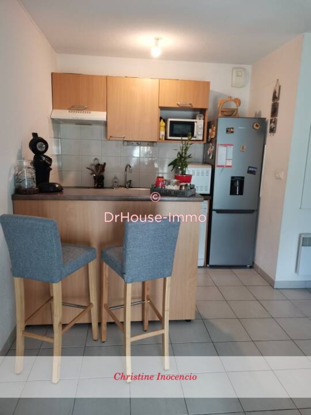 Photo 3 : Vente Appartement 2 pièces Saint-Yzan-de-Soudiac 40 m²