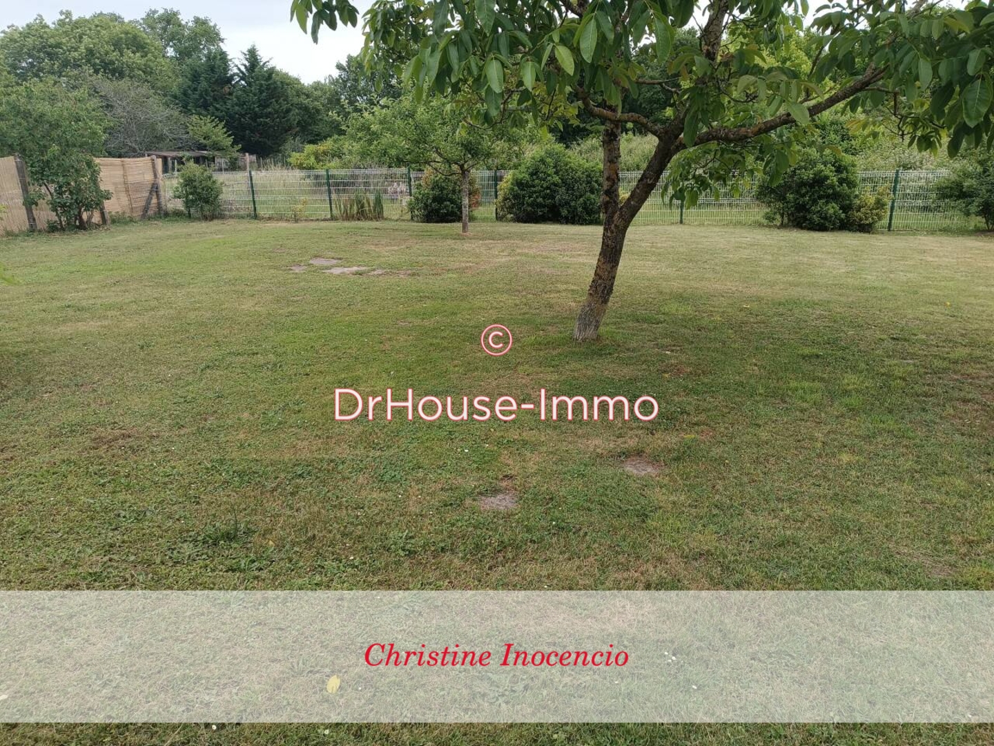 Photo 1 : Vente Terrain  Gauriaguet 487 m²
