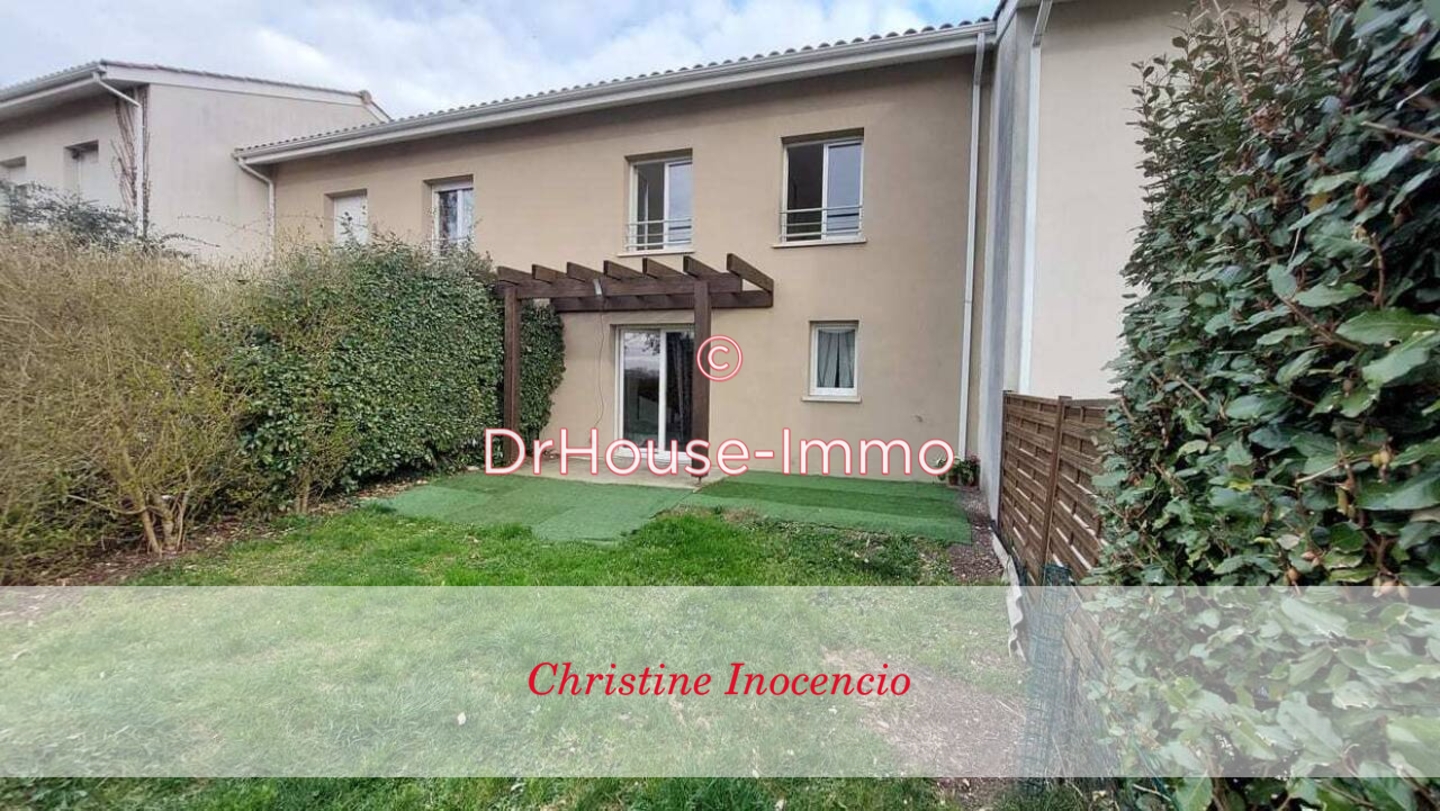Photo 2 : Vente Maison 4 pièces Saint-Yzan-de-Soudiac 83 m²