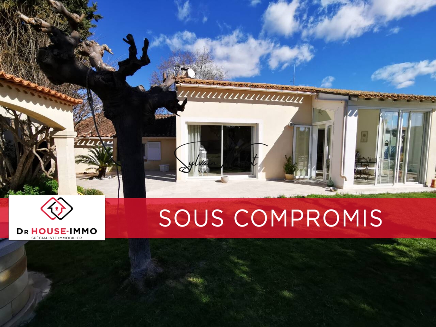 Photo 1 : Vente Maison 6 pièces Aigues-Mortes 155 m²