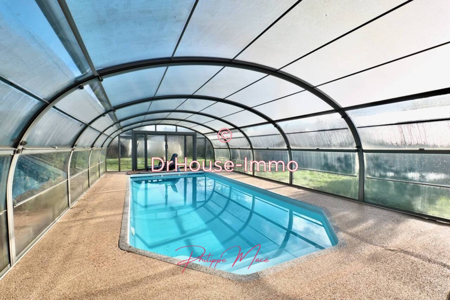 Photo 3 : Vente Maison 7 pièces Auzouville-sur-Ry 180 m²