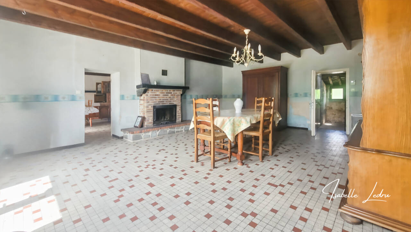 Photo 1 : Vente Maison 4 pièces Louisfert 87 m²