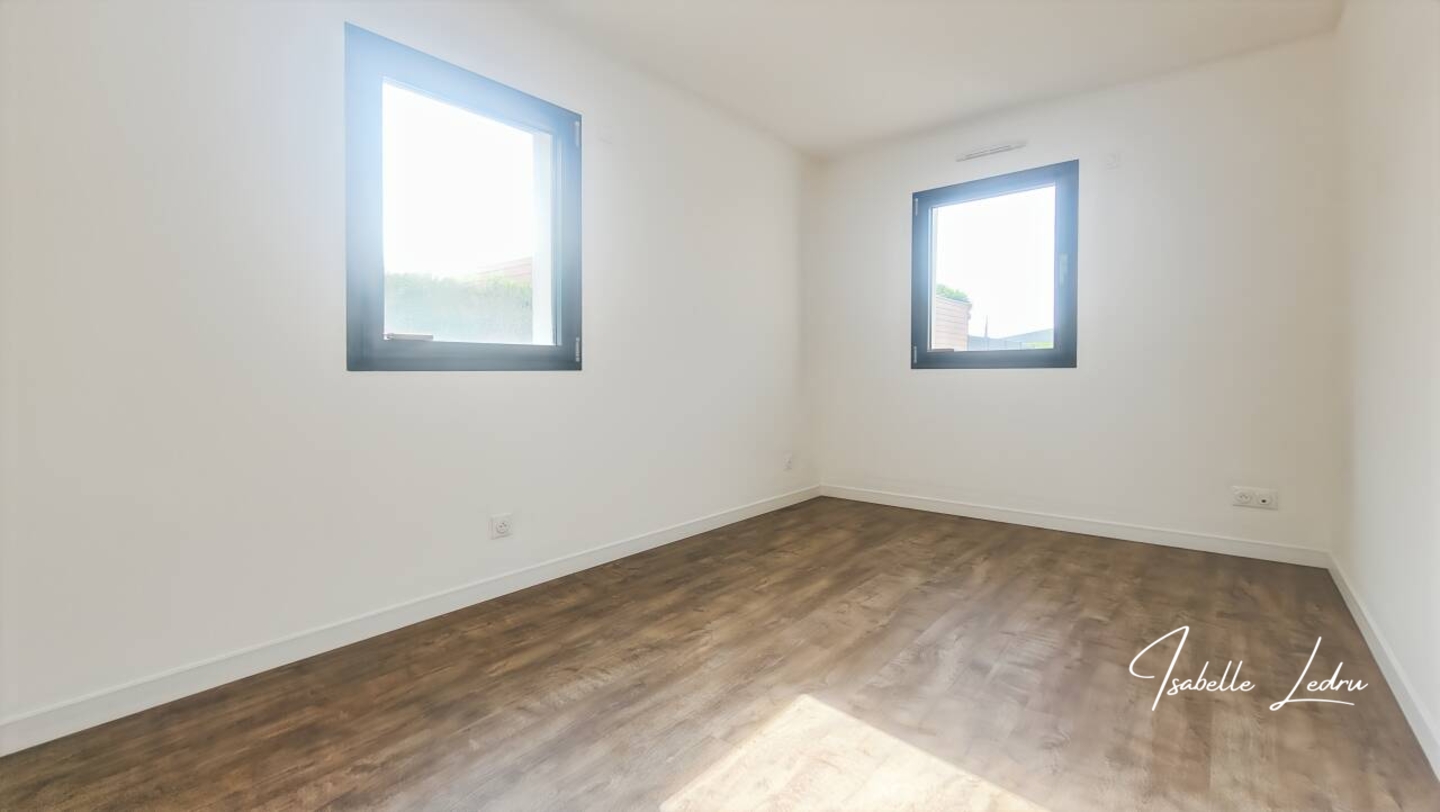 Photo 3 : Vente Maison 5 pièces Issé 114 m²
