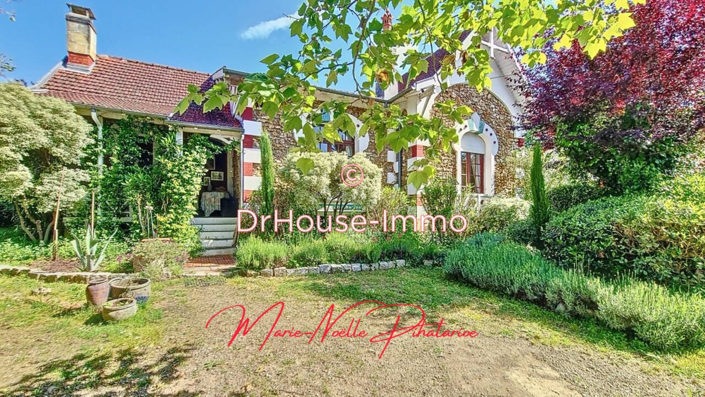 Photo 2 : Vente Maison 5 pièces Castillon-la-Bataille 110 m²