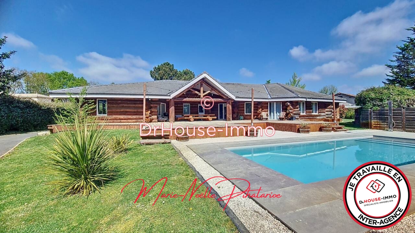 Photo 2 : Vente Maison 11 pièces Saint-Aubin-de-Médoc 390 m²