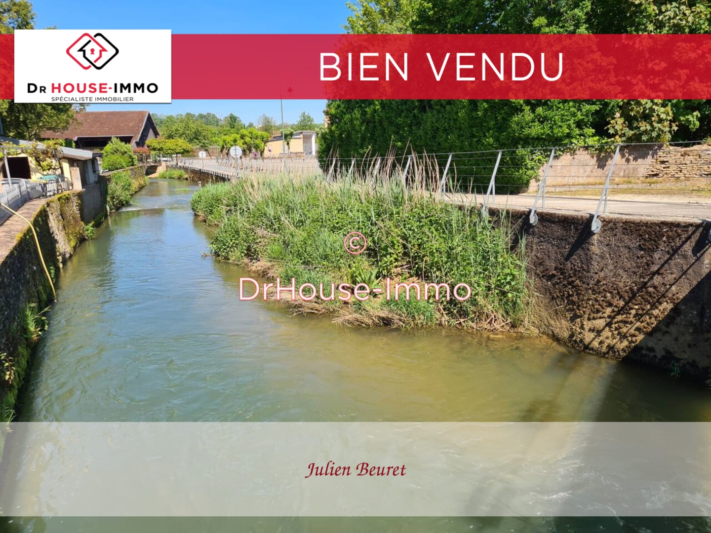 Photo 1 : Vente Appartement 5 pièces Rougemont 69 m²