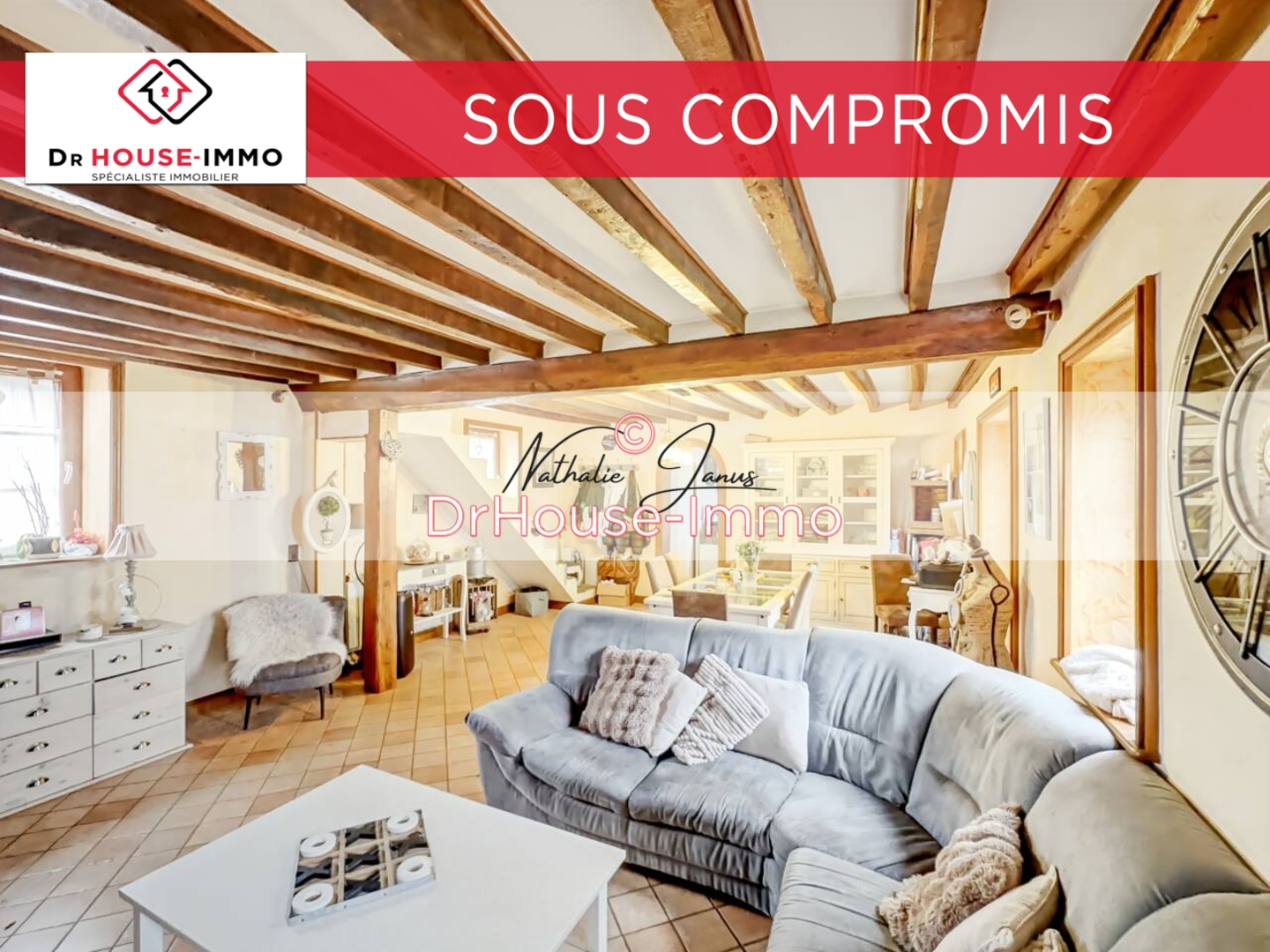 Photo 1 : Vente Maison 6 pièces Saint-Hilaire-le-Châtel 153 m²