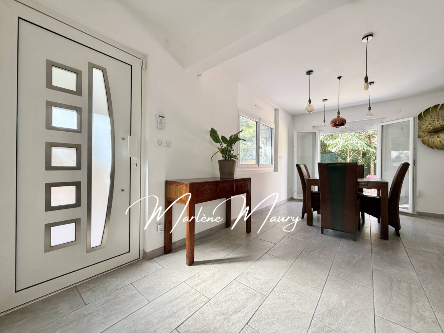 Image des la section Servies
