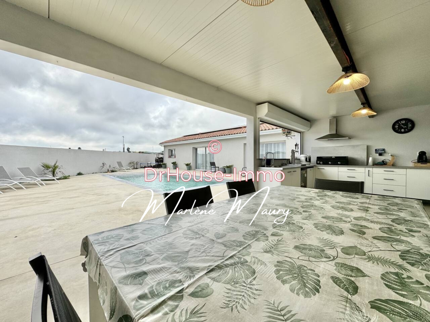 Photo 1 : Vente Maison 7 pièces Pia 210 m²