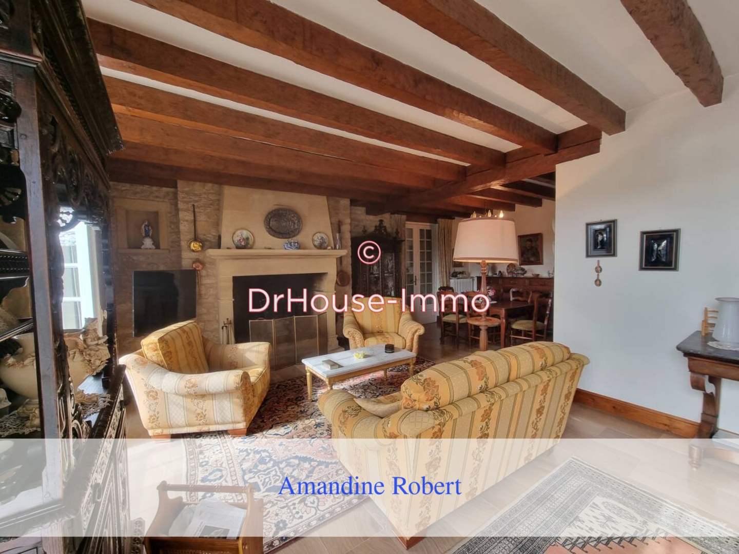 Photo 1 : Vente Maison 9 pièces Beynac-et-Cazenac 198 m²