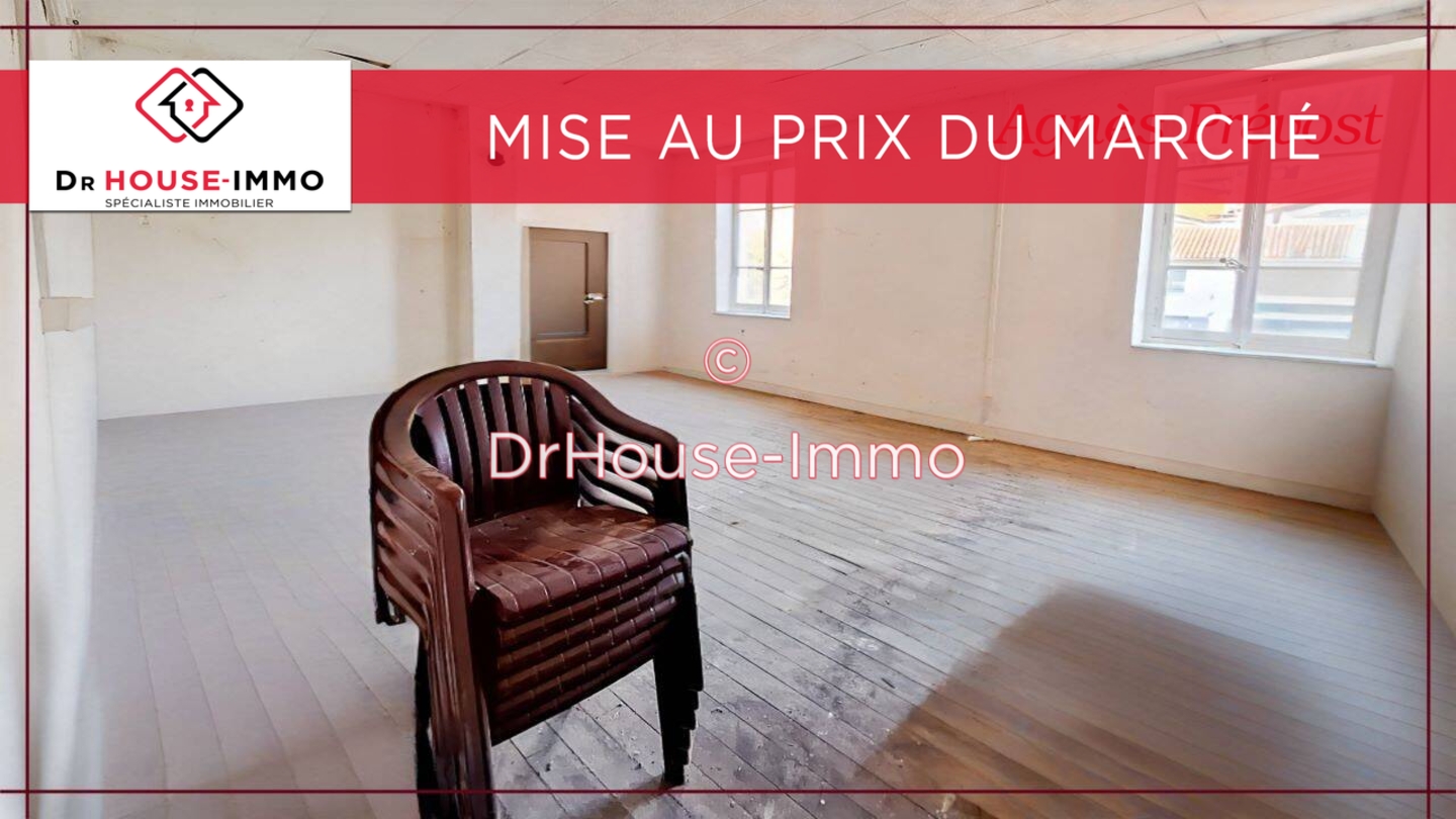 Photo 1 : Vente Immeuble 5 pièces Châtillon 210 m²