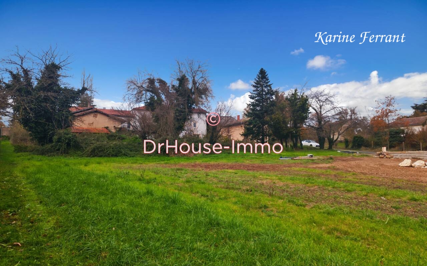 Photo 3 : Vente Terrain  Saint-Bernard 959 m²