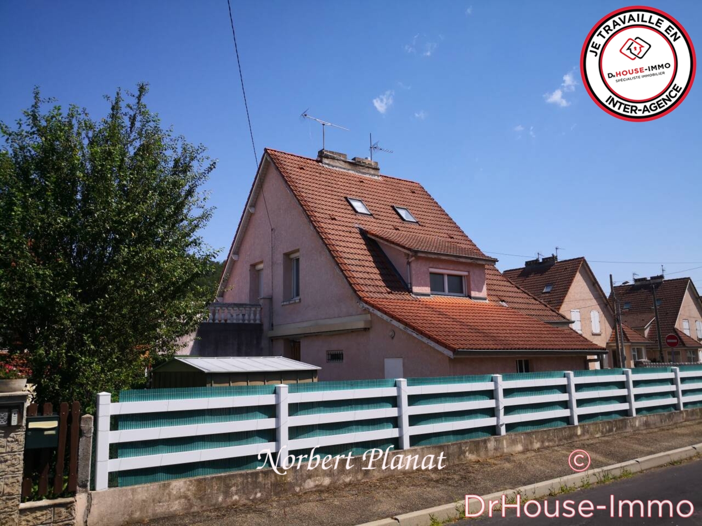 Photo 1 : Vente Maison 3 pièces Le Chambon-Feugerolles 63 m²
