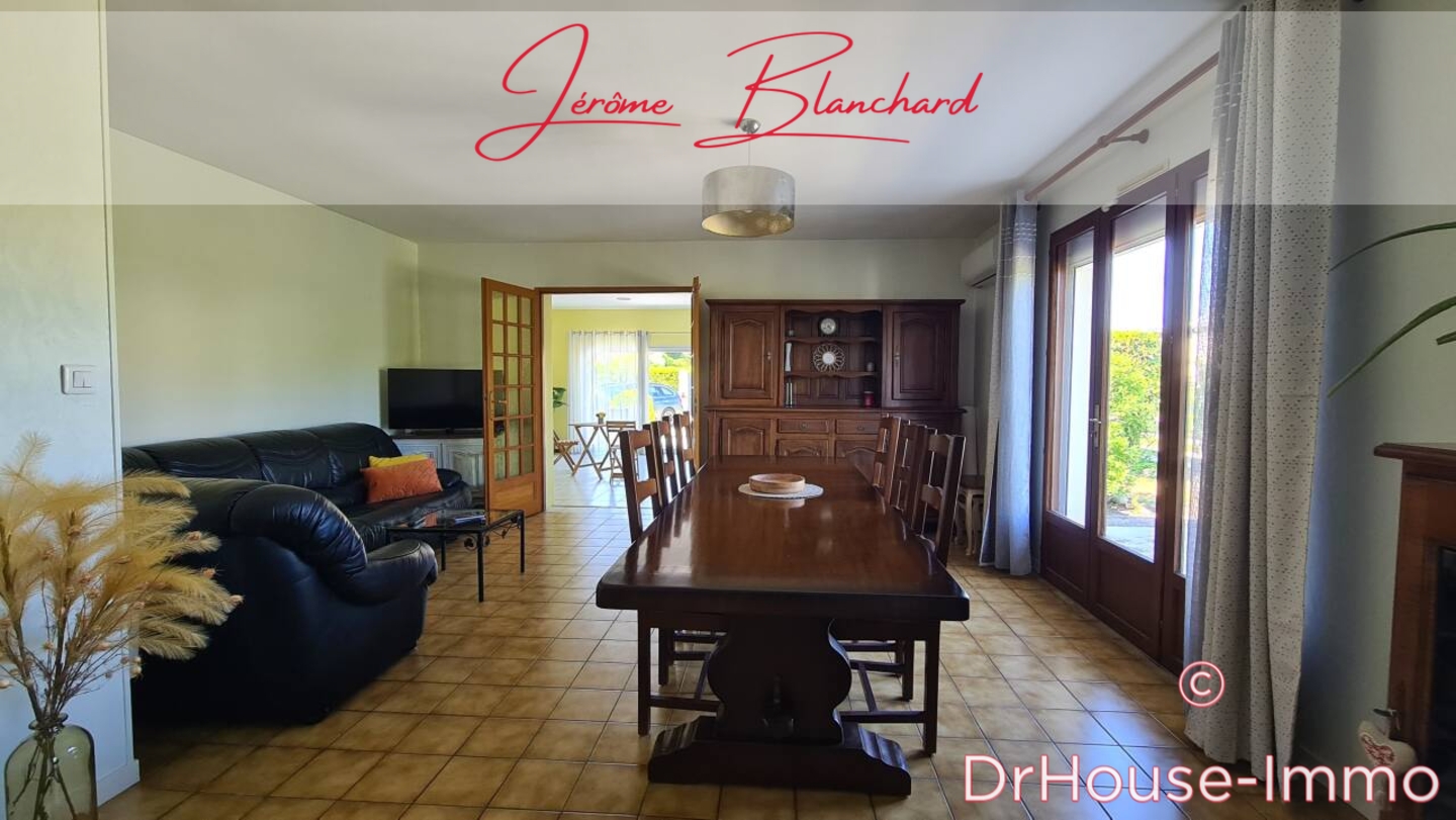 Photo 1 : Vente Maison 5 pièces Ambarès-et-Lagrave 115 m²