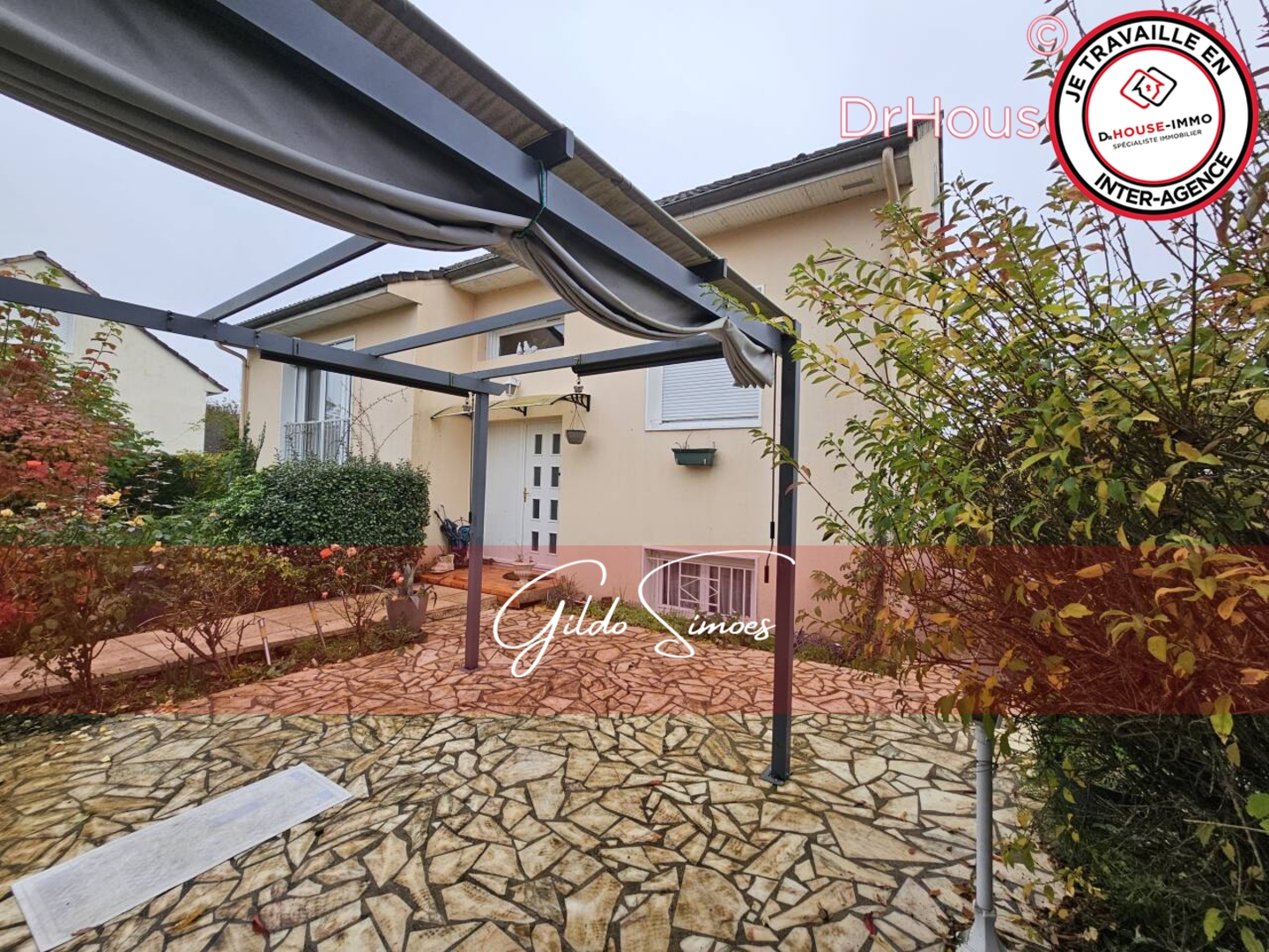 Photo 2 : Vente Maison 6 pièces Chasseneuil-du-Poitou 145 m²
