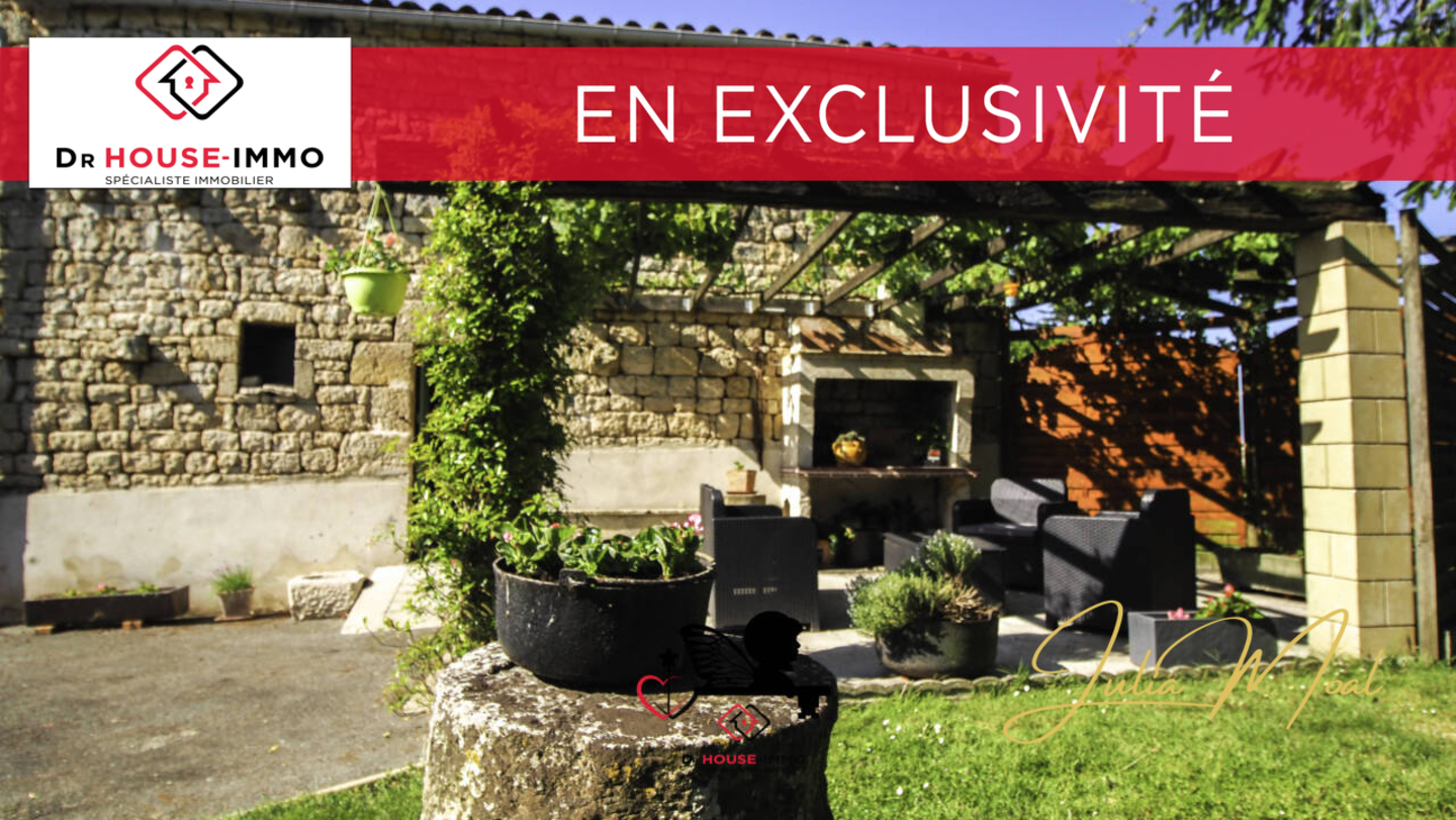 Photo 1 : Vente Maison 6 pièces Auzay 203 m²