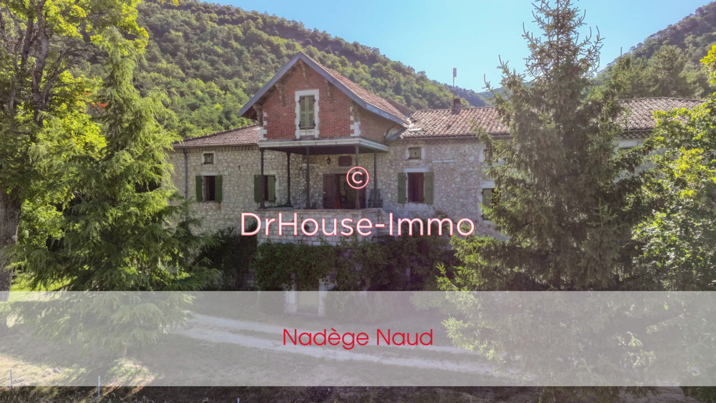 Photo 2 : Vente Maison 12 pièces Montclar-sur-Gervanne 350 m²