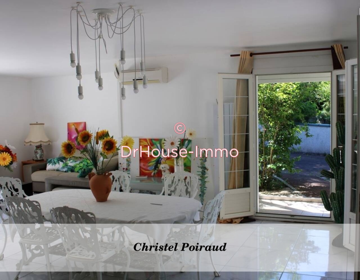 Photo 2 : Vente Maison 8 pièces Sadirac 154 m²