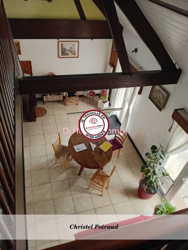 Photo 2 : Vente Maison 6 pièces Saint-Ciers-d'Abzac 160 m²