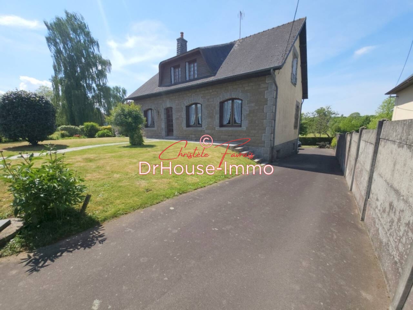 Photo 3 : Vente Maison 7 pièces Louvigné-du-Désert 140 m²