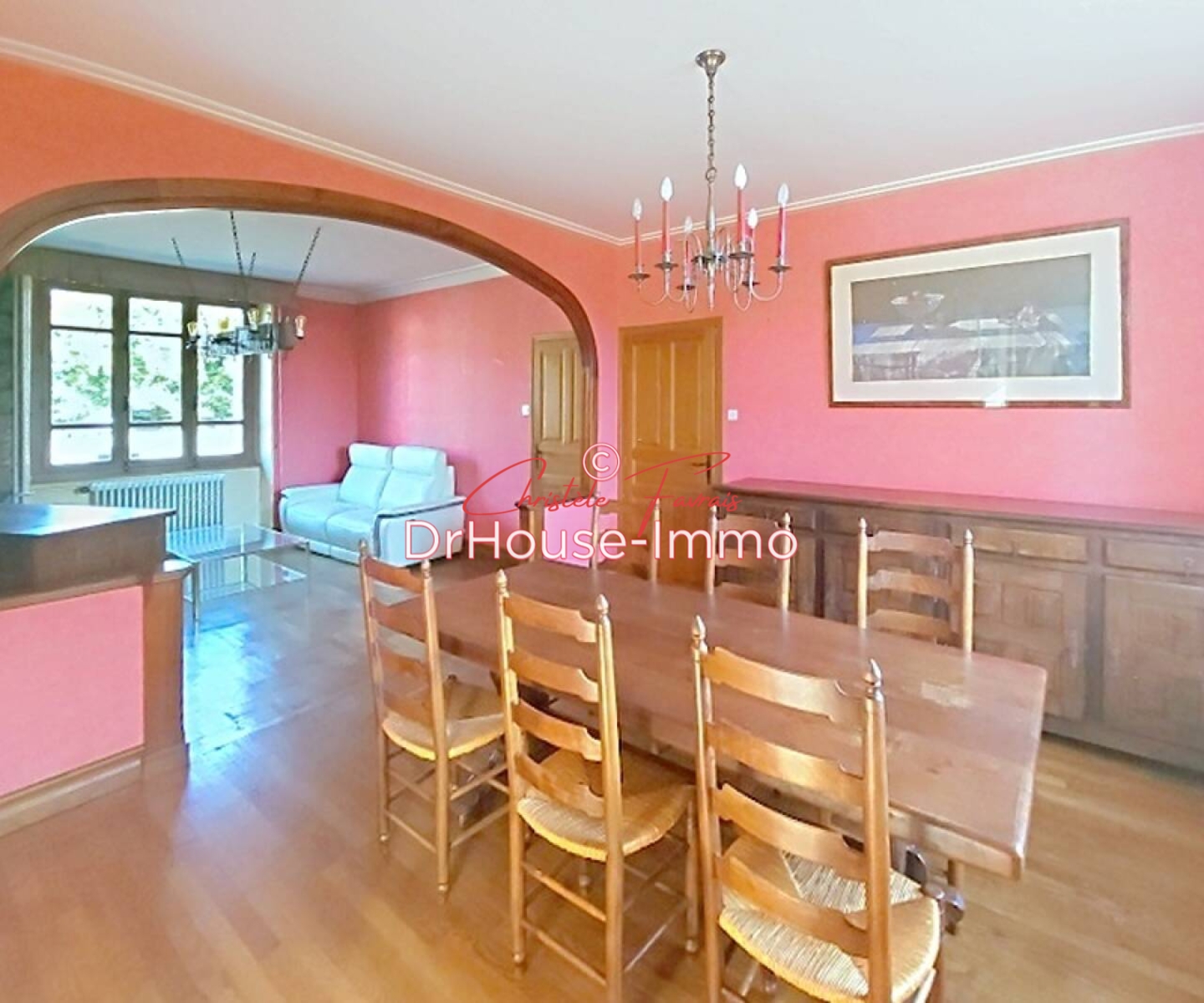 Photo 2 : Vente Maison 6 pièces Louvigné-du-Désert 156 m²
