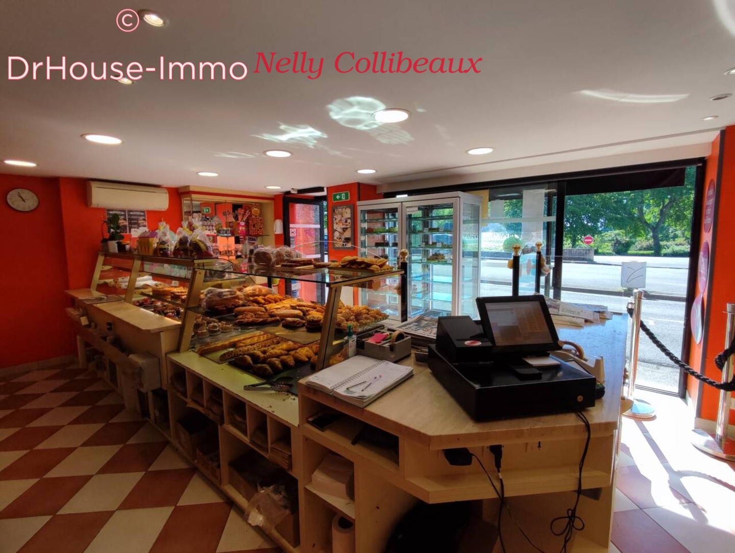 Photo 1 : Vente Commerce 4 pièces Blainville-sur-Orne 130 m²