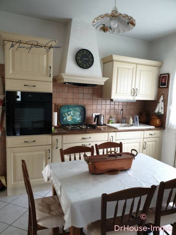 Photo 3 : Vente Maison 5 pièces La Tour-du-Crieu 109 m²