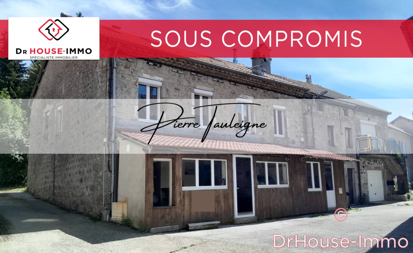 Photo 1 : Vente Maison 13 pièces Usclades-et-Rieutord 250 m²