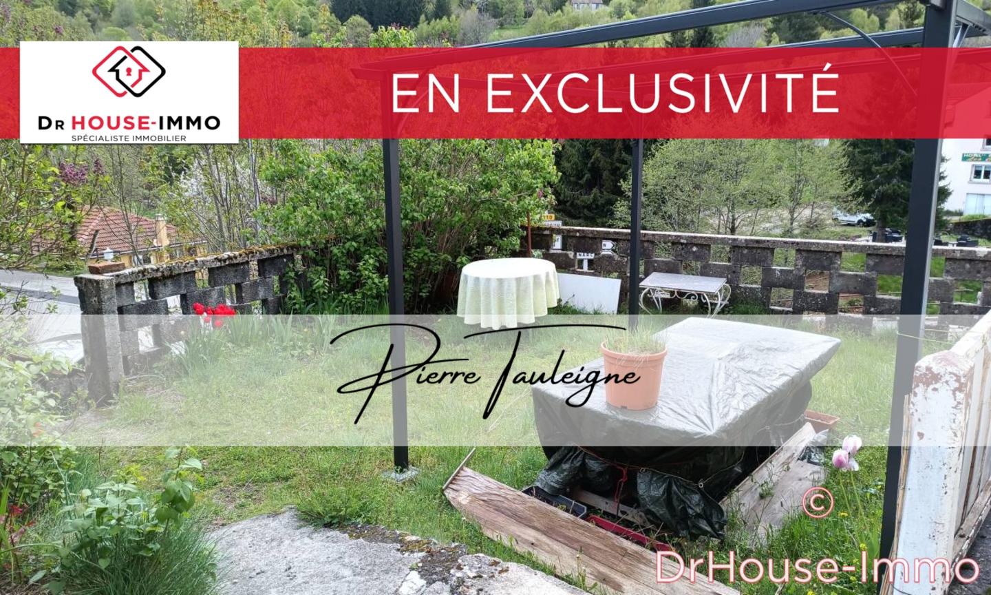 Photo 1 : Vente Maison 6 pièces Saint-Cirgues-en-Montagne 110 m²