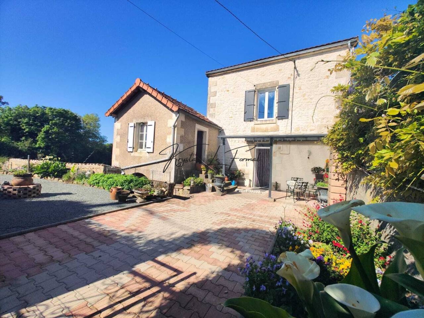 Photo 2 : Vente Maison 7 pièces Coulonges-sur-l'Autize 182 m²