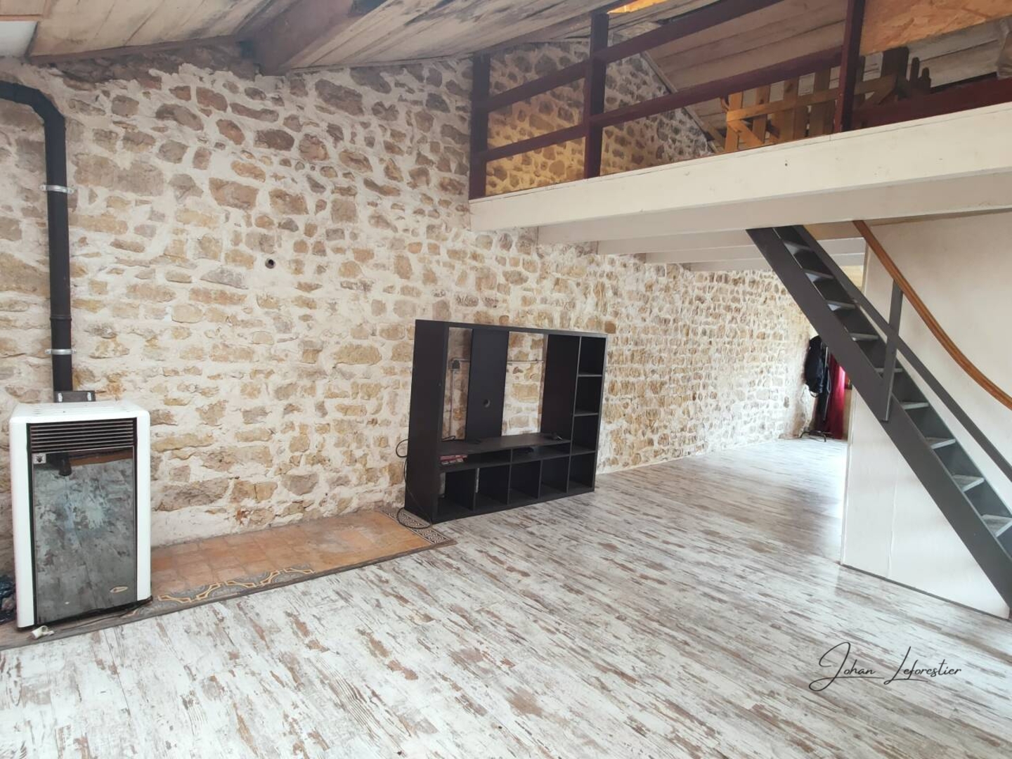 Photo 2 : Vente Maison 5 pièces Celle-Lévescault 166 m²