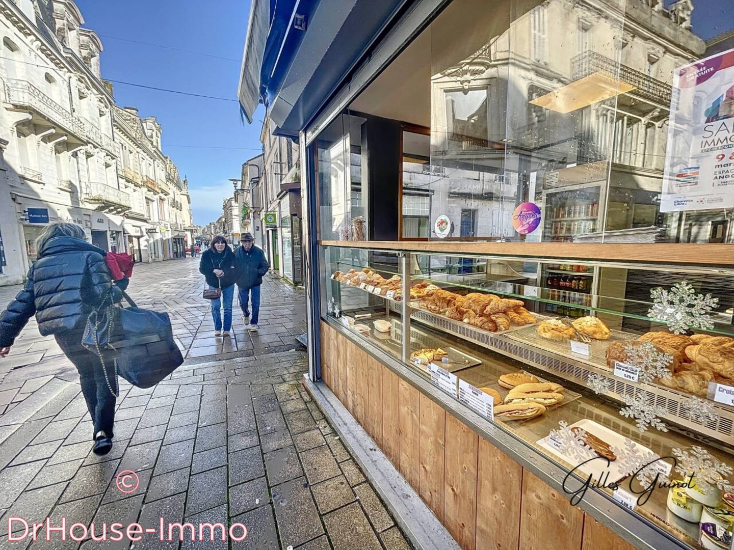 Image des la section Servies