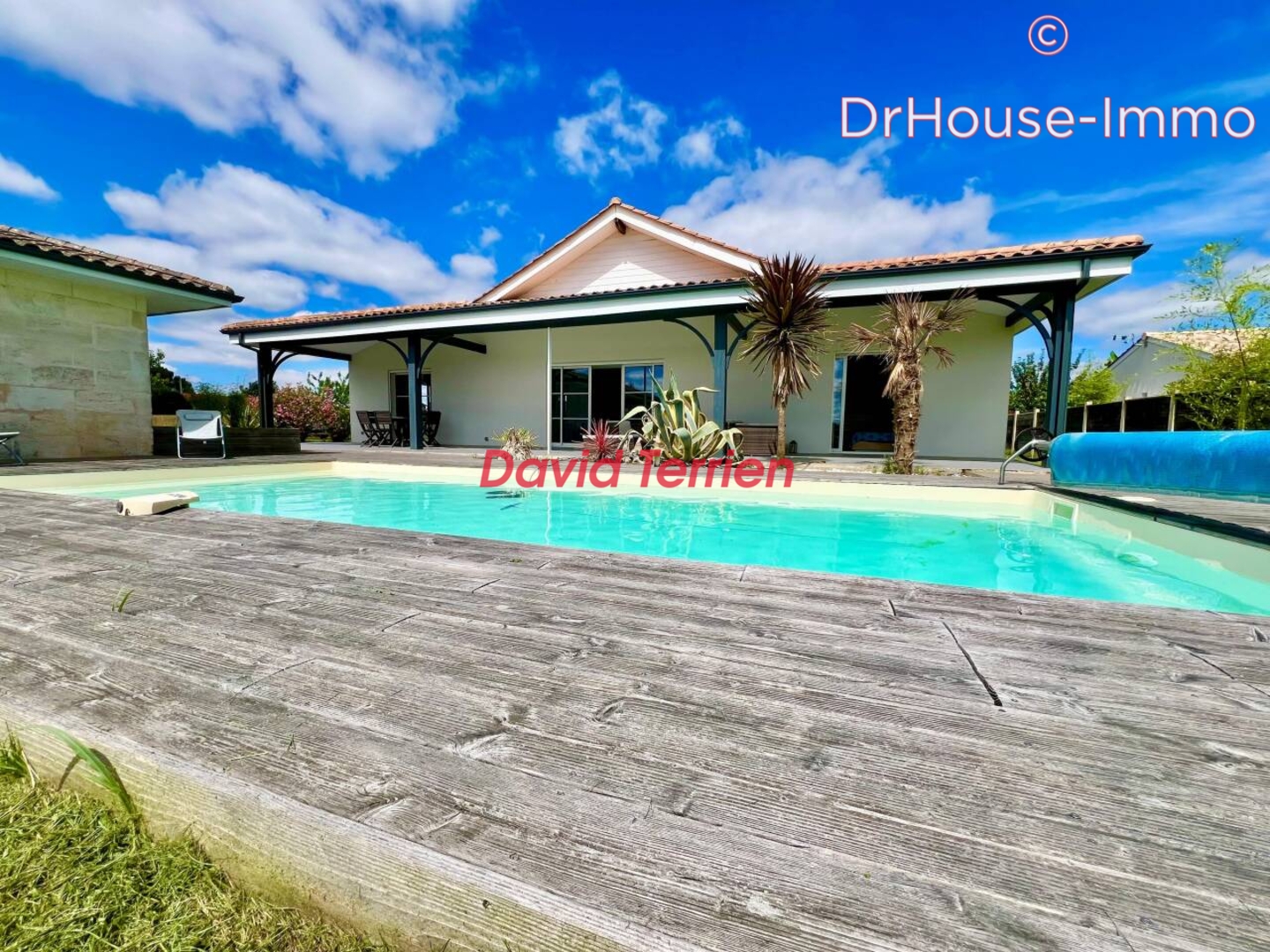 Photo 1 : Vente Maison 7 pièces Saint-Loubès 181 m²