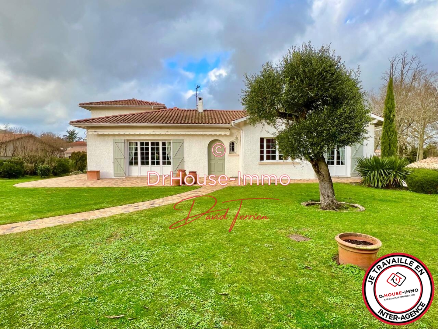 Photo 2 : Vente Maison 7 pièces Carbon-Blanc 156 m²