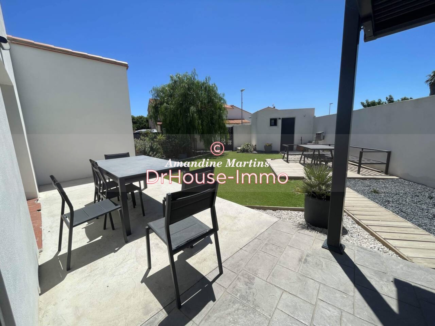 Photo 2 : Vente Maison 8 pièces Saint-Laurent-de-la-Salanque 174 m²