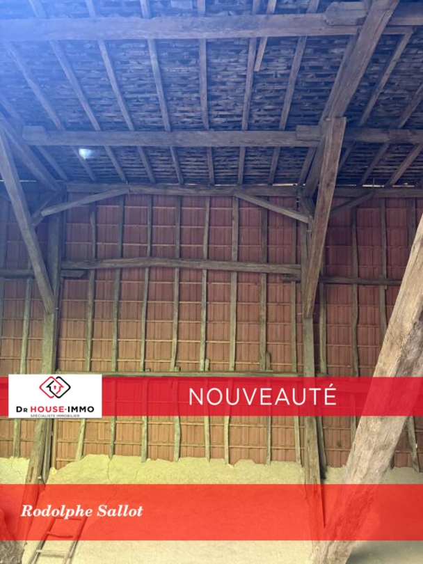 Photo 3 : Vente Grange 2 pièces La Pérouille 240 m²