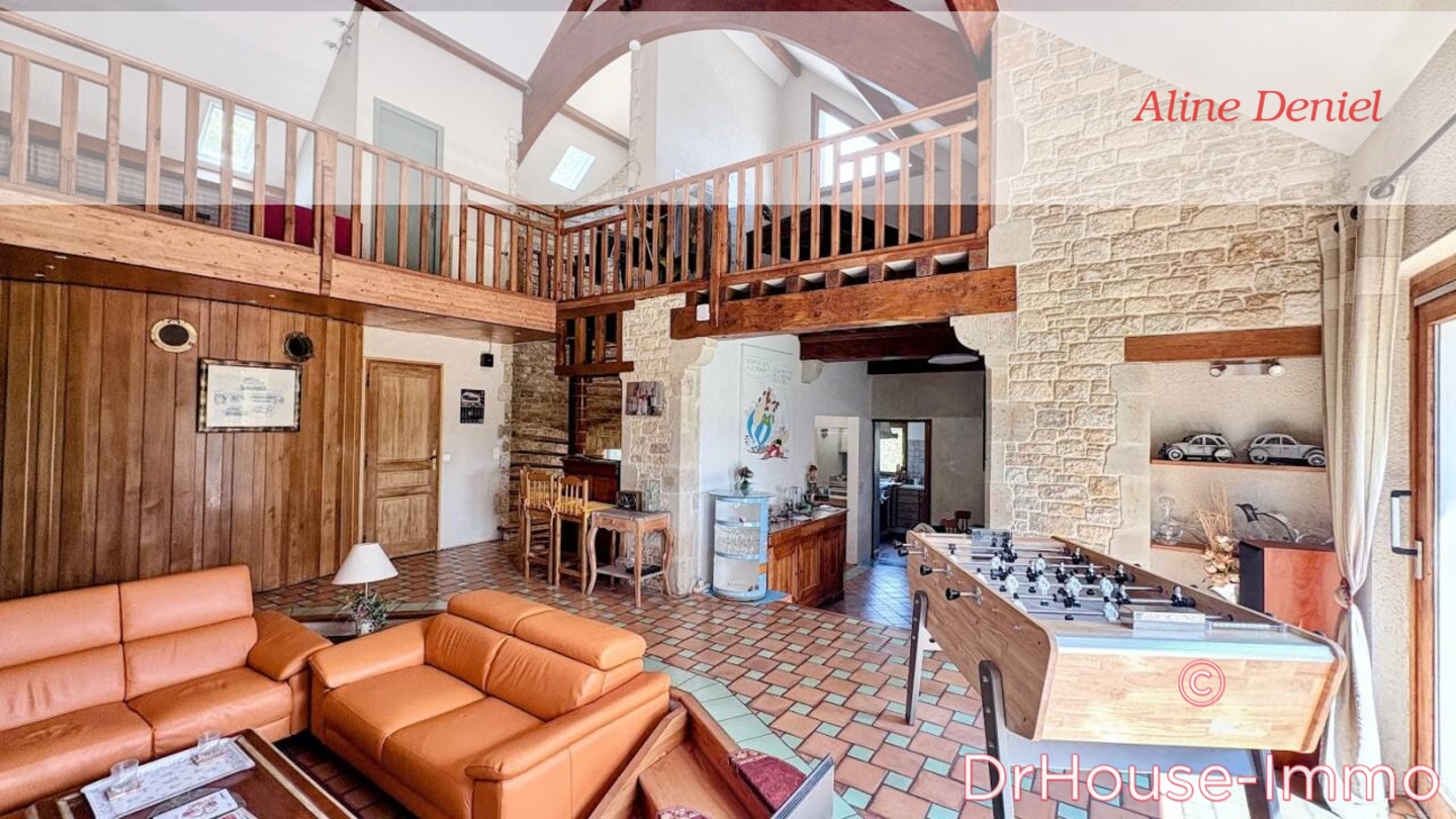 Photo 2 : Vente Maison 7 pièces Sideville 204 m²