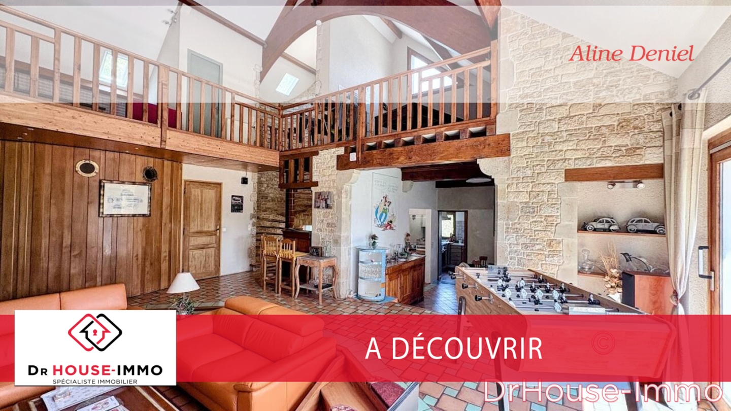 Photo 1 : Vente Maison 7 pièces Sideville 204 m²