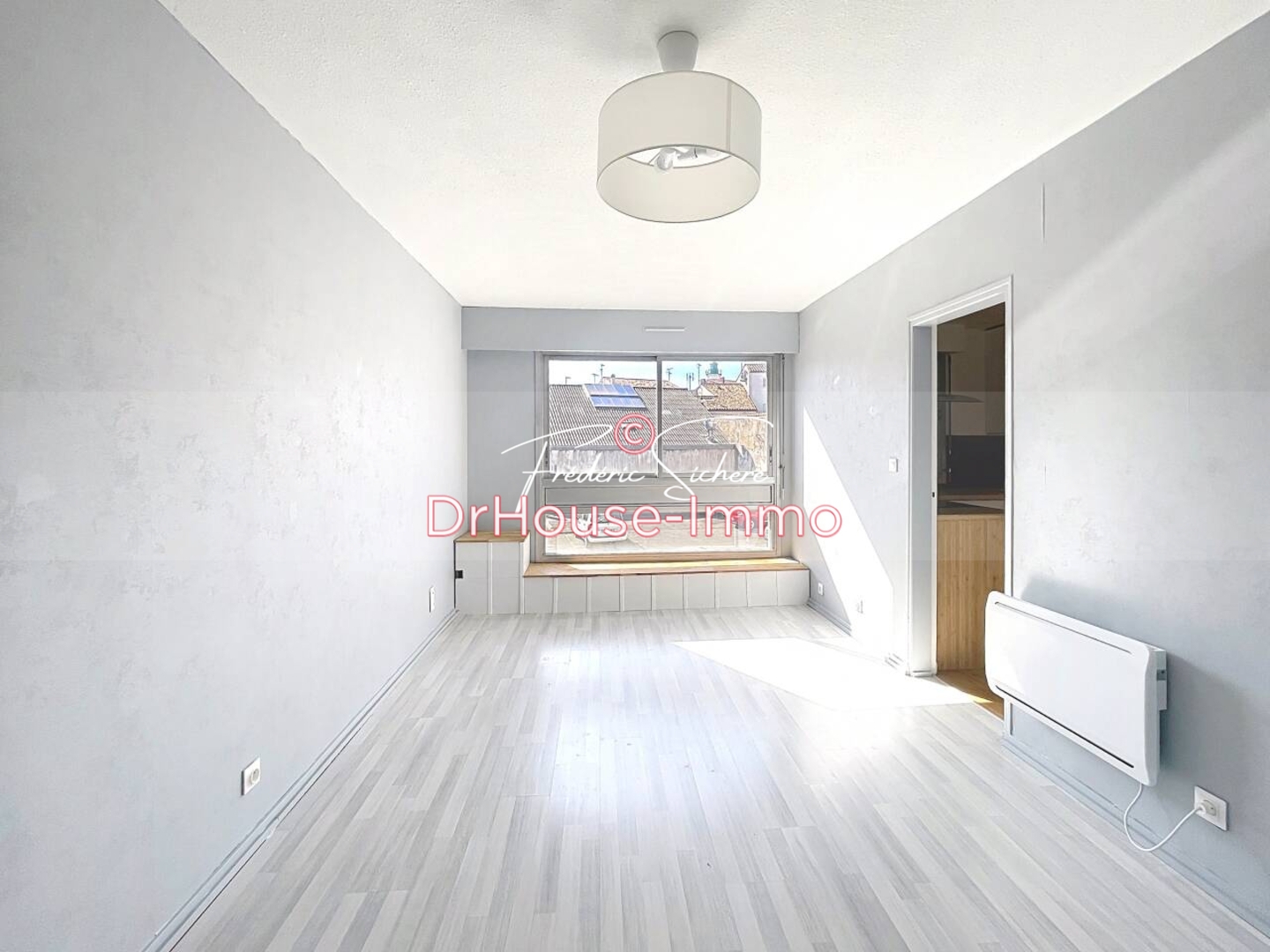 Photo 2 : Vente Appartement 2 pièces La Rochelle 41 m²