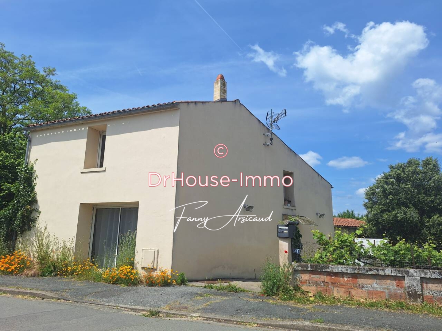 Photo 1 : Vente Maison 4 pièces Nuaillé-d'Aunis 92 m²